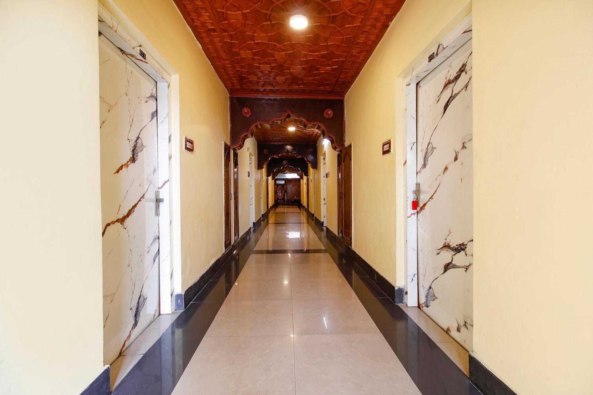 Fabhotel Kashmir Hilltown Durgjan Екстериор снимка
