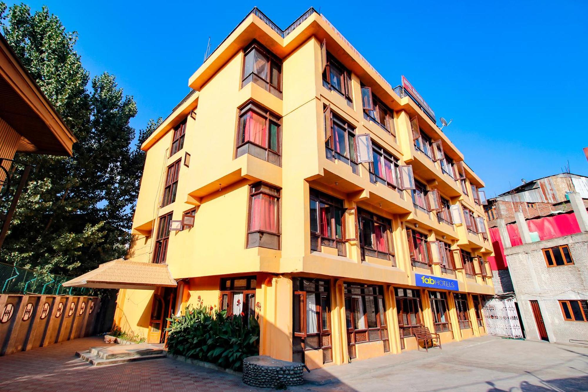 Fabhotel Kashmir Hilltown Durgjan Екстериор снимка
